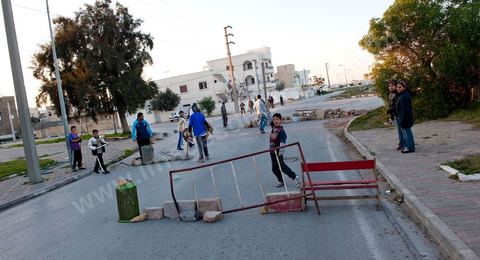 The people remain vigilant and are protecting themselves. Checkpoints and surveillance measures have been set up by citizens in collaboration with the armed forces in every neighborhood of Tunis. Here in the working-class neighborhoods of Megrine Chaker in the southern suburbs of Tunis