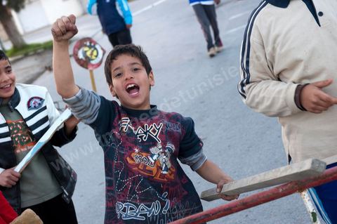 The people remain vigilant and are protecting themselves. Checkpoints and surveillance measures have been set up by citizens in collaboration with the armed forces in every neighborhood of Tunis. Here in the working-class neighborhoods of Megrine Chaker in the southern suburbs of Tunis