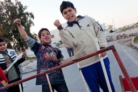 The people remain vigilant and are protecting themselves. Checkpoints and surveillance measures have been set up by citizens in collaboration with the armed forces in every neighborhood of Tunis. Here in the working-class neighborhoods of Megrine Chaker in the southern suburbs of Tunis