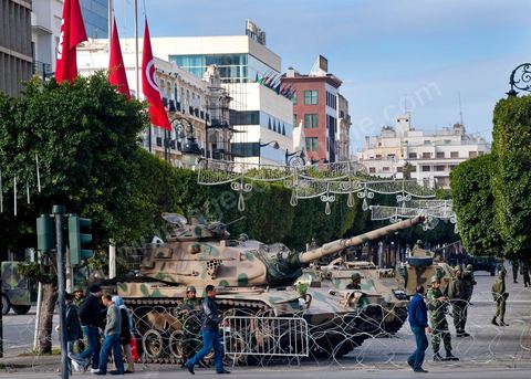 The Tunisian Army and soldiers on Habib Bourguiba Avenue in Tunis
