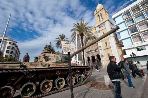 The Tunisian Army and soldiers on Habib Bourguiba Avenue in Tunis