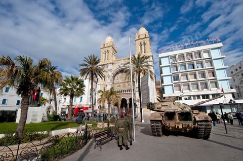 The Tunisian Army and soldiers on Habib Bourguiba Avenue in Tunis