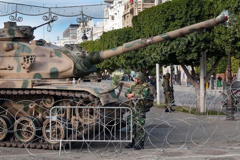 The Tunisian Army and soldiers on Habib Bourguiba Avenue in Tunis