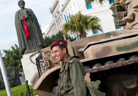 The Tunisian Army and soldiers on Habib Bourguiba Avenue in Tunis