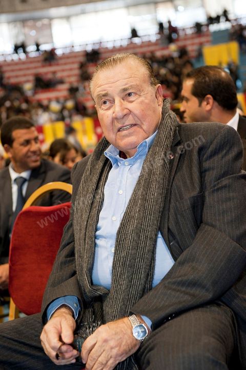January 29: Tahar Belkhodja, a political figure and former minister during the Habib Bourguiba era, attended the first major political rally of the PDP (Progressive Democratic Party) since Ben Ali’s departure, held at the “La Coupole” sports arena in El Menzah, alongside rapper El Général, Bouaziz’s mother, and the party’s leader for the upcoming presidential elections, Ahmed Nejib Chebbi, who currently serves as Minister of Regional and Local Development in the transitional government.