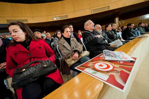 February 5: First major political rally of the Democratic Forum for Labor and Freedoms (FDTL) at the Tunis Convention Center. One of the founding members and Secretary General of the FDTL is Dr. Mustapha Ben Jaafar, a former founding member of the Movement of Socialist Democrats (MDS). Founder and former Secretary-General of the Union of University Hospital Physicians, affiliated with the General Union of Tunisian Workers (UGTT); Former vice president of the Tunisian League for Human Rights (LTDH), he is also a founding member of the National Council for Freedoms in Tunisia (CNLT).
