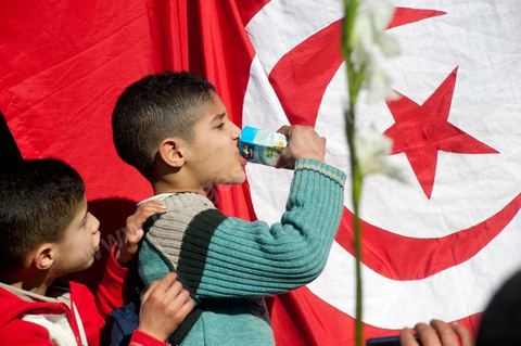 6 février : grand rassemblement des tunisois et des habitants de Sidi Bouzid dans le théâtre de plein air pour l'accueil de la Caravane de Remerciements, au départ de Tunis près de 200 voitures et plusieurs bus se rendent à Sidi Bouzid pour la journée pour un grand moment de rencontres, de remerciemenst et d'échanges entre des tunisois et la population de Sidi Bouzid. L'accueil exceptionnellement chaleureux des habitants de Sidi Bouzid envahit le centre cille de Sidi Bouzid.