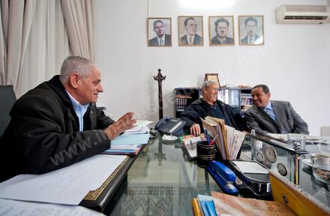 March 12, 2011: Meeting in the office of the UGTT’s Assistant Secretary for Legislation and Research, Mr. Houcine Abbassi. At the heart of the UGTT (Tunisian General Labor Union), at its historic headquarters on Place Mohamed Ali in Tunis.