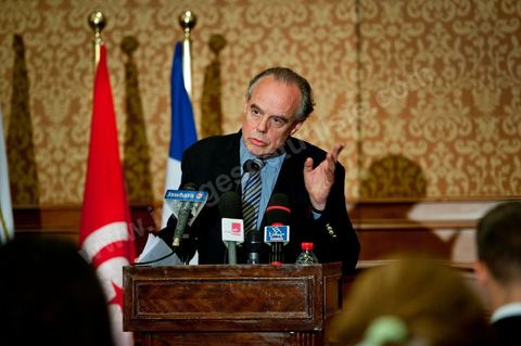 3 avril 2011 : Conférence de presse de Frédéric Mitterrand, Ministre de la Culture et de la Communication,  lors de sa première visite de travail en Tunisie après la Révolution tunisienne