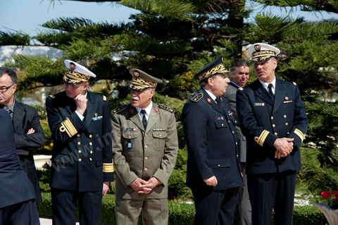Generals of the Tunisian Armed Forces. A ceremony was held on Saturday morning at the Séjoumi Martyrs’ Square to commemorate the events of April 9, 1938.Presided over by Mr. Foued Mebazaa, interim President of the Republic, this ceremony served as an opportunity to pay tribute to all those who sacrificed themselves for the independence and sovereignty of the homeland.Mr. Foued Mebazaa saluted the flag to the strains of the national anthem and reviewed a detachment from the three branches of the armed forces that rendered him honors.He then laid a wreath at the foot of the martyrs’ memorial before reciting the Fatiha in their memory.The ceremony was attended by all members of the Provisional Government, including, first and foremost, the Prime Minister, the Mufti of the Republic, and several high-ranking officers of the National Army.

