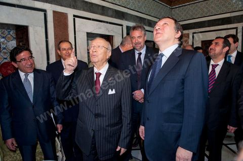 José Manuel Barroso met with Mr. Caïd Béji Essebsi, Tunisia’s interim prime minister, at the Prime Minister’s Office in al Kasbah, Tunis, during the visit to Tunisia by José Manuel Barroso, President of the European Commission, on Tuesday, April 12, 2011. He traveled to Tunis to lay the groundwork for cooperation “contingent” on halting illegal immigration to Europe and to support Tunisia’s political and democratic progress since the Revolution.