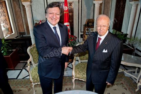 José Manuel Barroso met with Mr. Caïd Béji Essebsi, Tunisia’s interim prime minister, at the Prime Minister’s Office in al Kasbah, Tunis, during the visit to Tunisia by José Manuel Barroso, President of the European Commission, on Tuesday, April 12, 2011. He traveled to Tunis to lay the groundwork for cooperation “contingent” on halting illegal immigration to Europe and to support Tunisia’s political and democratic progress since the Revolution.