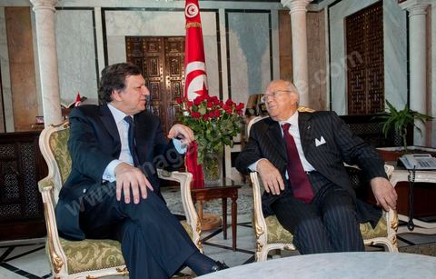 José Manuel Barroso met with Mr. Caïd Béji Essebsi, Tunisia’s interim prime minister, at the Prime Minister’s Office in al Kasbah, Tunis, during the visit to Tunisia by José Manuel Barroso, President of the European Commission, on Tuesday, April 12, 2011. He traveled to Tunis to lay the groundwork for cooperation “contingent” on halting illegal immigration to Europe and to support Tunisia’s political and democratic progress since the Revolution.