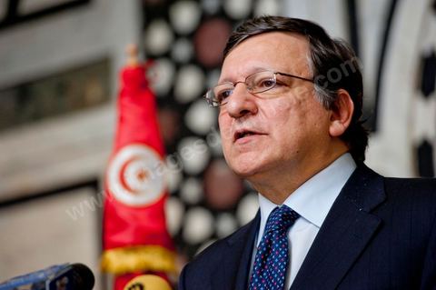 José Manuel Barroso met with Mr. Caïd Béji Essebsi, Tunisia’s interim prime minister, at the Prime Minister’s Office in al Kasbah, Tunis, during the visit to Tunisia by José Manuel Barroso, President of the European Commission, on Tuesday, April 12, 2011. He traveled to Tunis to lay the groundwork for cooperation “contingent” on halting illegal immigration to Europe and to support Tunisia’s political and democratic progress since the Revolution.