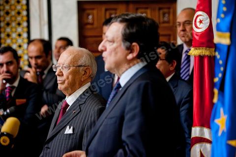 José Manuel Barroso met with Mr. Caïd Béji Essebsi, Tunisia’s interim prime minister, at the Prime Minister’s Office in al Kasbah, Tunis, during the visit to Tunisia by José Manuel Barroso, President of the European Commission, on Tuesday, April 12, 2011. He traveled to Tunis to lay the groundwork for cooperation “contingent” on halting illegal immigration to Europe and to support Tunisia’s political and democratic progress since the Revolution.