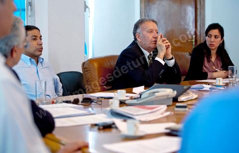 Meeting of the Committee of Experts of the High Authority for the Achievement of the Objectives of the Revolution, Political Reform, and Democratic Transition (HIRORRPTD) at their office in preparation for Wednesday’s assembly. The meeting is chaired by Yadh Ben Achour.