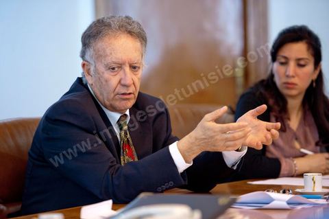 Meeting of the Committee of Experts of the High Authority for the Achievement of the Objectives of the Revolution, Political Reform, and Democratic Transition (HIRORRPTD) at their office in preparation for Wednesday’s assembly. The meeting is chaired by Yadh Ben Achour.