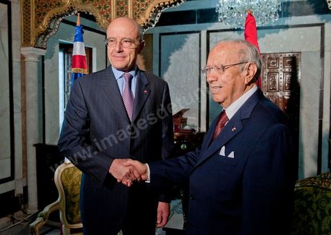 January 20, 2011: Meeting between Mr. Béji Caïd Essebsi, Prime Minister of Tunisia, and Alain Juppé during the visit of Mr. Alain Juppé, French Minister of Foreign Affairs, to Tunisia.