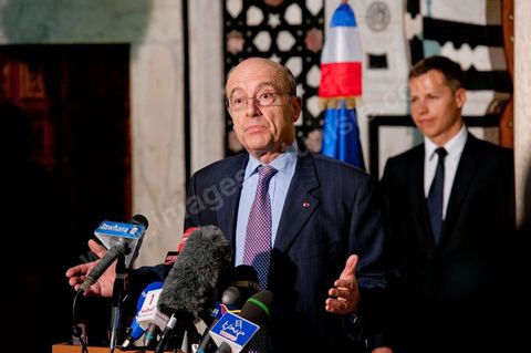 January 20, 2011: Press briefing by Alain Juppé with Mohamed Moldi Kéfi, his Tunisian counterpart, and Boris Boillon, French Ambassador to Tunisia, during the visit of Mr. Alain Juppé, French Minister of Foreign Affairs, to Tunisia.