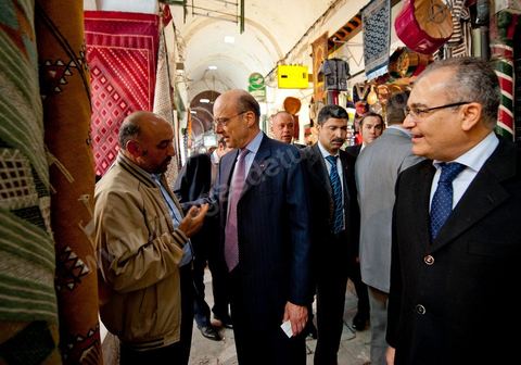 January 20, 2011: Alain Juppé visits the medina of Tunis during the visit to Tunisia by Mr. Alain Juppé, French Minister of Foreign Affairs.