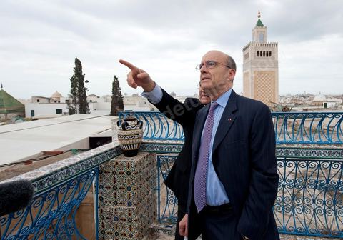 January 20, 2011: Alain Juppé visits the medina of Tunis during the visit to Tunisia by Mr. Alain Juppé, French Minister of Foreign Affairs.