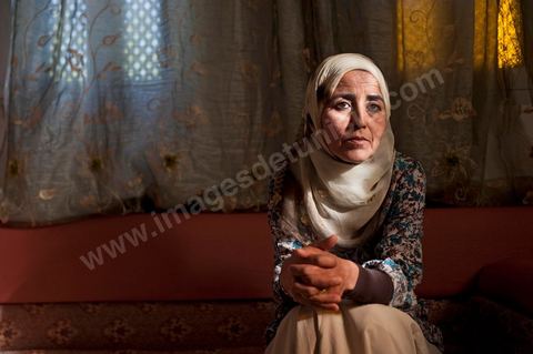 May 18, 2011: Meeting in Meknassy at her parents’ home with Fadia Hamdi, the municipal police officer who confiscated Mohamed Bouazizi’s fruits, vegetables, and scale on December 17, 2010, and who was imprisoned for four months on charges of slapping Mohamed Bouazizi; She went on a one-month hunger strike in prison before being acquitted and released on April 17, 2011.