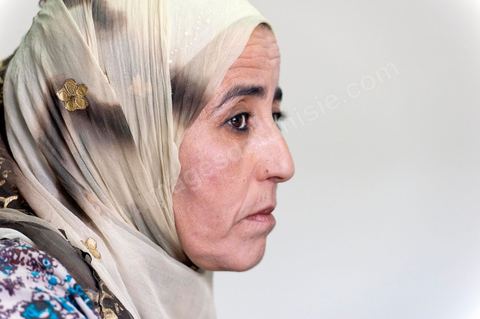 May 18, 2011: Meeting in Meknassy with Fadia Hamdi at her lawyer’s office. Fadia Hamdi is the municipal police officer who confiscated Mohamed Bouazizi’s fruits, vegetables, and scale on December 17, 2010, and who was imprisoned for four months on charges of slapping Mohamed Bouazizi; She went on a one-month hunger strike in prison before being acquitted and released on April 17, 2011.
