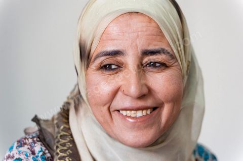 May 18, 2011: Meeting in Meknassy with Fadia Hamdi at her lawyer’s office. Fadia Hamdi is the municipal police officer who confiscated Mohamed Bouazizi’s fruits, vegetables, and scale on December 17, 2010, and who was imprisoned for four months on charges of slapping Mohamed Bouazizi; She went on a one-month hunger strike in prison before being acquitted and released on April 17, 2011.