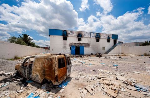 Dépôt de la société d'importation d'electroménager GMT pillé et brûlé la nuit du 14 janvier à hammam Lif 