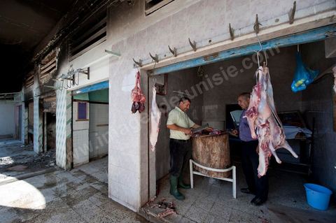 The central market is coming back to life after the clashes that took place from June 3 to 5, 2011, in the city of Metlaoui