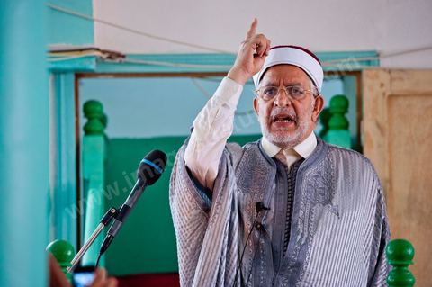 Prêche du Cheikh Mourou le vendredi 10 juin à la Grande Mosquée de Métlaoui après les affrontements du 3 au 5 juin 2011 dans la ville de Metlaoui