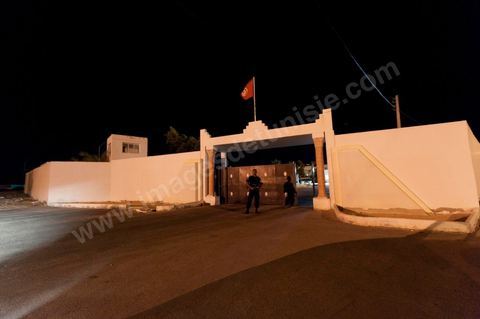 Caserne de la brigade de police de Djerba El Kantara à l'entrée de l'île touristique