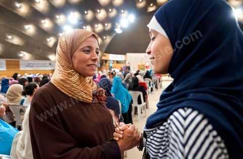 13 août 2011 : Commération par le parti Ennahda de la Fête de la Femme et du Code du Statut personnel tunisien au Palais des Congrés de Tunis, avec discours de Farida Laabidi, militante, de Rached Ghannouchi, fondateur et chef du parti Ennahda, ainsi que Psycho-M, rappeur fortement engagé dans ses propos islamistes. Rached Ghannouchi annonce la volonté de ne pas inscrire la polygamie dasn la prochaine élection, la Tunisie n'ayant pas les moyens pour cela ...