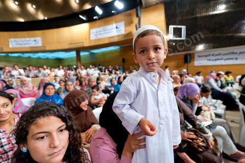 13 août 2011 : Commération par le parti Ennahda de la Fête de la Femme et du Code du Statut personnel tunisien au Palais des Congrés de Tunis, avec discours de Farida Laabidi, militante, de Rached Ghannouchi, fondateur et chef du parti Ennahda, ainsi que Psycho-M, rappeur fortement engagé dans ses propos islamistes. Rached Ghannouchi annonce la volonté de ne pas inscrire la polygamie dasn la prochaine élection, la Tunisie n'ayant pas les moyens pour cela ...
