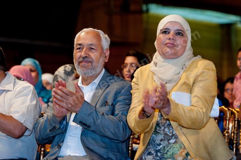 13 août 2011 : Rached Ghannouchi et Farida Laabidi à la Commération par le parti Ennahda de la Fête de la Femme et du Code du Statut personnel tunisien au Palais des Congrés de Tunis, avec discours de Farida Laabidi, militante, de Rached Ghannouchi, fondateur et chef du parti Ennahda, ainsi que Psycho-M, rappeur fortement engagé dans ses propos islamistes. Rached Ghannouchi annonce la volonté de ne pas inscrire la polygamie dasn la prochaine élection, la Tunisie n'ayant pas les moyens pour cela ...