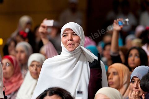 13 août 2011 : Commération par le parti Ennahda de la Fête de la Femme et du Code du Statut personnel tunisien au Palais des Congrés de Tunis, avec discours de Farida Laabidi, militante, de Rached Ghannouchi, fondateur et chef du parti Ennahda, ainsi que Psycho-M, rappeur fortement engagé dans ses propos islamistes. Rached Ghannouchi annonce la volonté de ne pas inscrire la polygamie dasn la prochaine élection, la Tunisie n'ayant pas les moyens pour cela ...