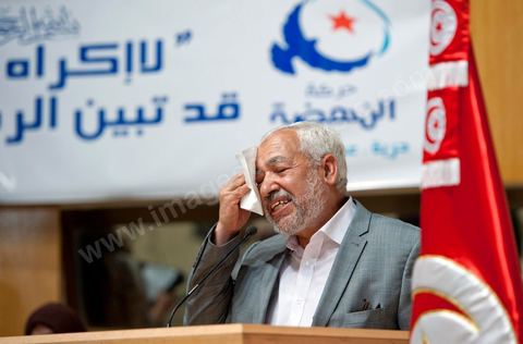 13 août 2011 : Rached Ghannouchi à la Commération par le parti Ennahda de la Fête de la Femme et du Code du Statut personnel tunisien au Palais des Congrés de Tunis, avec discours de Farida Laabidi, militante, de Rached Ghannouchi, fondateur et chef du parti Ennahda, ainsi que Psycho-M, rappeur fortement engagé dans ses propos islamistes. Rached Ghannouchi annonce la volonté de ne pas inscrire la polygamie dasn la prochaine élection, la Tunisie n'ayant pas les moyens pour cela ...