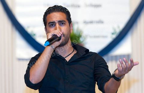 13 août 2011 : Le Rappeur très controversé et aux propos islamistes Pscho-M à la Commération par le parti Ennahda de la Fête de la Femme et du Code du Statut personnel tunisien au Palais des Congrés de Tunis, avec discours de Farida Laabidi, militante, de Rached Ghannouchi, fondateur et chef du parti Ennahda, ainsi que Psycho-M, rappeur fortement engagé dans ses propos islamistes. Rached Ghannouchi annonce la volonté de ne pas inscrire la polygamie dasn la prochaine élection, la Tunisie n'ayant pas les moyens pour cela ...