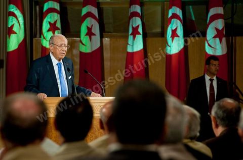 August 18: Address by the Tunisian interim Prime Minister, Mr. Béji Caïd Essebsi, at the Tunis Convention Center. Tunisian Prime Minister Béji Caïd Essebsi assured the nation on Thursday that his government was doing “the impossible” to successfully complete the transition and lead the country to elections, in a speech to the nation delivered at the Tunis Convention Center.“We have done the impossible,” Mr. Caïd Essebsi declared in a 40-minute speech—delivered in the form of a plea—before some 250 political figures and representatives of civil society.“The government is fulfilling its responsibilities despite the difficulties,” added the Prime Minister, referring to a “very difficult” economic and social situation and affirming that he hears “the people’s demands.”“Our fundamental goal is to hold the Constituent Assembly election on October 23 and to organize a free and transparent vote. If we do not succeed, our government will have failed, and the revolution will have failed,” declared the prime minister, who faces growing opposition.Mr. Caïd Essebsi’s transitional government has been leading the country since late February, following the fall of President Zine el Abidine Ben Ali’s regime, which was ousted from power on January 14 by a popular uprising.
