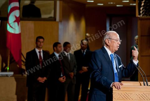 August 18: Address by the Tunisian interim Prime Minister, Mr. Béji Caïd Essebsi, at the Tunis Convention Center. Tunisian Prime Minister Béji Caïd Essebsi assured the nation on Thursday that his government was doing “the impossible” to successfully complete the transition and lead the country to elections, in a speech to the nation delivered at the Tunis Convention Center.“We have done the impossible,” Mr. Caïd Essebsi declared in a 40-minute speech—delivered in the form of a plea—before some 250 political figures and representatives of civil society.“The government is fulfilling its responsibilities despite the difficulties,” added the Prime Minister, referring to a “very difficult” economic and social situation and affirming that he hears “the people’s demands.”“Our fundamental goal is to hold the Constituent Assembly election on October 23 and to organize a free and transparent vote. If we do not succeed, our government will have failed, and the revolution will have failed,” declared the prime minister, who faces growing opposition.Mr. Caïd Essebsi’s transitional government has been leading the country since late February, following the fall of President Zine el Abidine Ben Ali’s regime, which was ousted from power on January 14 by a popular uprising.