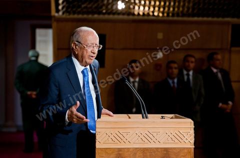 August 18: Address by the Tunisian interim Prime Minister, Mr. Béji Caïd Essebsi, at the Tunis Convention Center. Tunisian Prime Minister Béji Caïd Essebsi assured the nation on Thursday that his government was doing “the impossible” to successfully complete the transition and lead the country to elections, in a speech to the nation delivered at the Tunis Convention Center.“We have done the impossible,” Mr. Caïd Essebsi declared in a 40-minute speech—delivered in the form of a plea—before some 250 political figures and representatives of civil society.“The government is fulfilling its responsibilities despite the difficulties,” added the Prime Minister, referring to a “very difficult” economic and social situation and affirming that he hears “the people’s demands.”“Our fundamental goal is to hold the Constituent Assembly election on October 23 and to organize a free and transparent vote. If we do not succeed, our government will have failed, and the revolution will have failed,” declared the prime minister, who faces growing opposition.Mr. Caïd Essebsi’s transitional government has been leading the country since late February, following the fall of President Zine el Abidine Ben Ali’s regime, which was ousted from power on January 14 by a popular uprising.