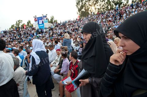 October 1, 2011, in Sidi Bouzid: A large rally organized by the Ennahdha Party to mark the first day of the campaign for the Constituent Assembly election on October 23. The Islamist Ennahdha Party chose Sidi Bouzid—the symbolic city of the revolution—as the site for its first campaign rally, attended by party leader Rached Ghannouchi, members of the party’s Executive Bureau, and several candidates from various regions across the country.