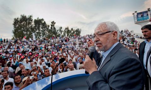 1er octobre 2011 à Sidi Bouzid : Discours de Rached Ghannouchi Président du Parti au Grand meeting du parti Ennahdha pour le premier jour du lancement de la campagne électoralre pour l'élection de l'assemblée constituante le 23 octobre. le parti Ennahdha à tendenace islamique a choisi pour son premier meeting de campagne la ville symbolique de la révolution Sidi Bouzid avec la présence de Rached Ghannouchi Leader du parti, des Membres du Bureau Executif du Parti et de certains candidats des listes des différentes régions du pays.