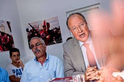 Mustapha Ben Jaafar on a working visit to the Ettakatol office in Bou Argoub during the first week of the campaign for the Constituent Assembly.