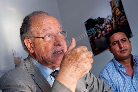 Mustapha Ben Jaafar on a working visit to the Ettakatol office in Bou Argoub during the first week of the campaign for the Constituent Assembly.