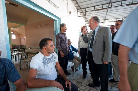 Mustapha Ben Jaafar en campagne à Bou Argoub au Cap Bon pour la liste Nabeul de Ettakatol, rencontres avec les citoyens