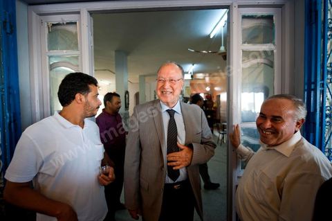 Mustapha Ben Jaafar en campagne à Bou Argoub au Cap Bon pour la liste Nabeul de Ettakatol, rencontres avec les citoyens