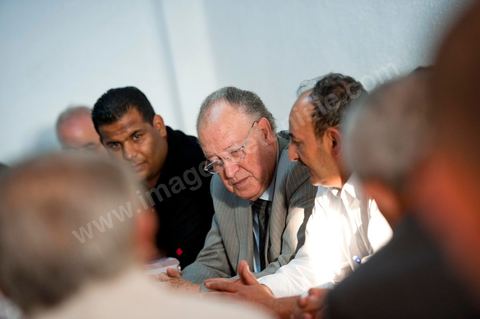 Mustapha Ben Jaafar on a working visit to the Ettakatol office in Grombalia during the first week of the campaign for the Constituent Assembly.