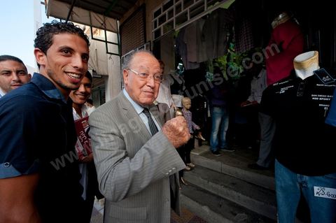 Mustapha Ben Jaafar campaigns in Grombalia, Cap Bon, for Ettakatol’s Nabeul slate; meets with citizens