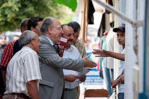 Mustapha Ben Jaafar campaigns in Grombalia, Cap Bon, for Ettakatol’s Nabeul slate; meets with citizens